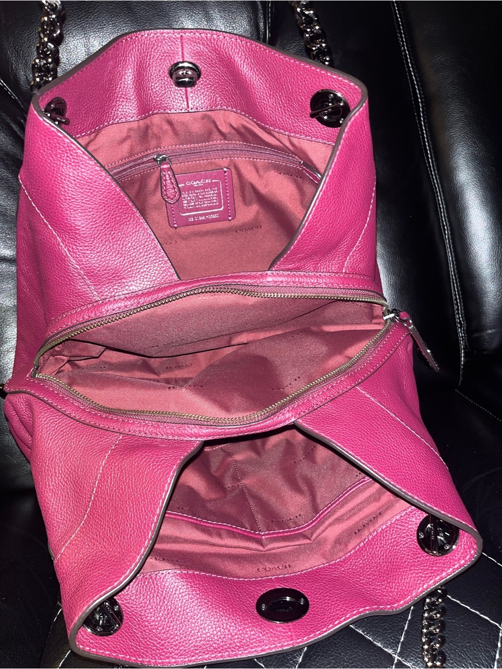 Coach Pebbled Leather Shoulder Bag in Berry Pink - Picture 3 of 4